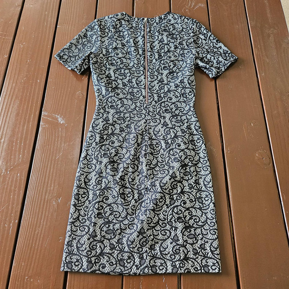 Aritzia Wilfred Women's Mignonne Floral Black & Gray Sheath Dress. Size S - Picture 4 of 9